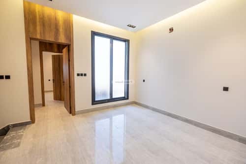 فيلا 200 متر مربع شرقية على شارع 18م العارض، شمال الرياض، الرياض