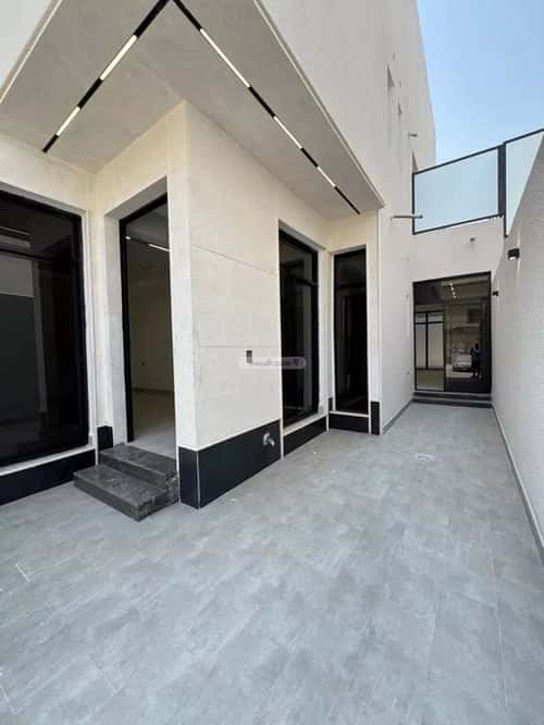 فيلا 298 متر مربع شمالية على شارع 20م البيان، شرق الرياض، الرياض