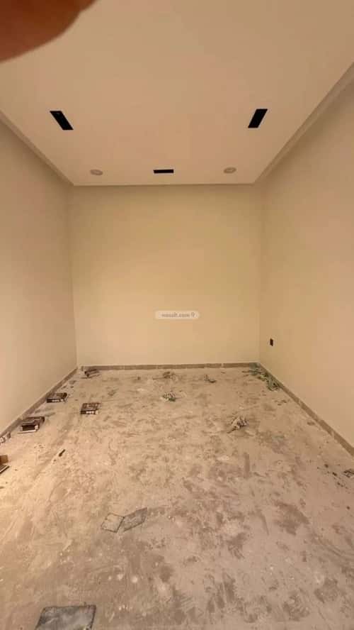 6 bedroom villa in Al Uraija Al Gharbi