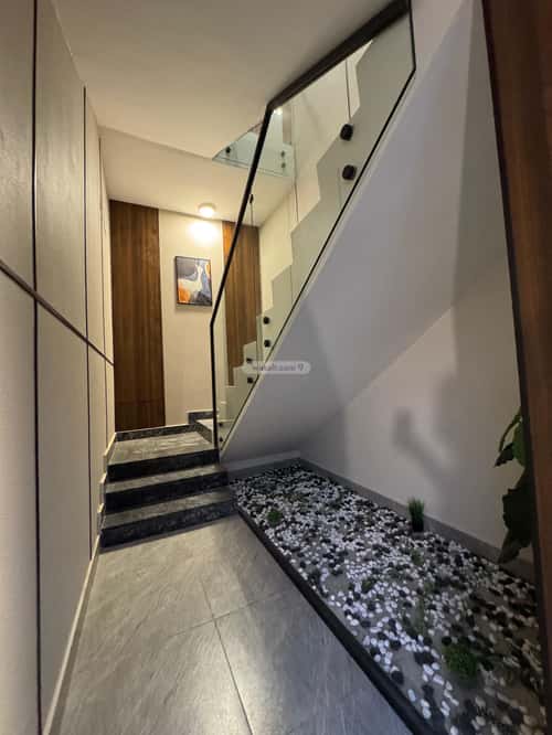 Floor with 4 Bedrooms Al-Muanisiyah, East Riyadh, Riyadh