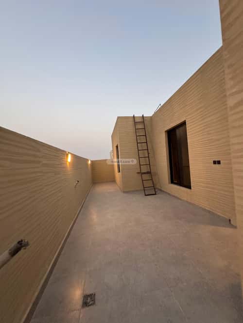 Floor with 4 Bedrooms Al-Muanisiyah, East Riyadh, Riyadh