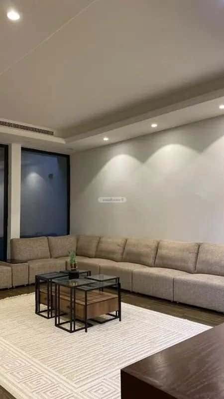 Villa 900 SQM Facing East with 8 Bedrooms Al-Manarat, North Jeddah, Jeddah