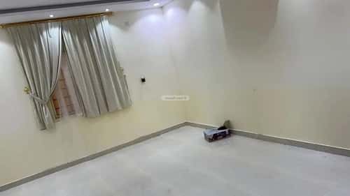 فيلا 500 متر مربع غربية على شارع 15م السويفلة الجديد، حائل