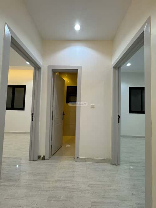 Building 1234.5 SQM Facing North Ar-Rimal, East Riyadh, Riyadh