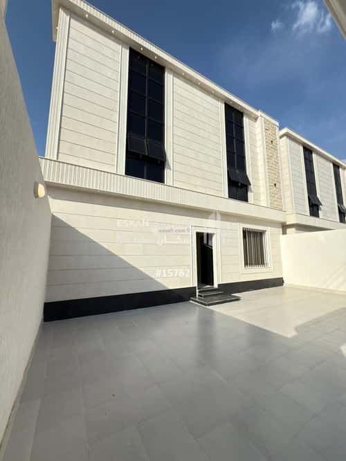 Villa 271.61 SQM Facing East on 15m Width Street Hay Al-Sulimaniyah, Alttayif