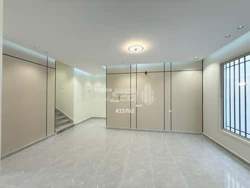 Villa 271.61 SQM Facing East on 15m Width Street Hay Al-Sulimaniyah, Alttayif
