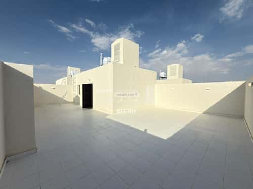 فيلا 271.61 متر مربع شرقية على شارع 15م السليمانية، الطائف