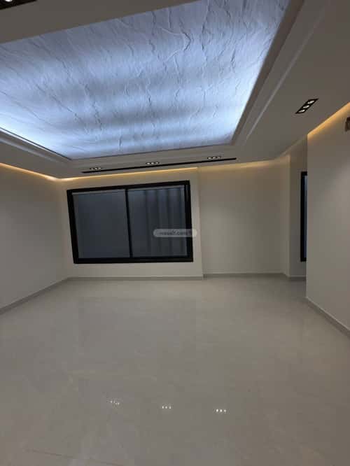 Floor with 5 Bedrooms Bader, South Riyadh, Riyadh