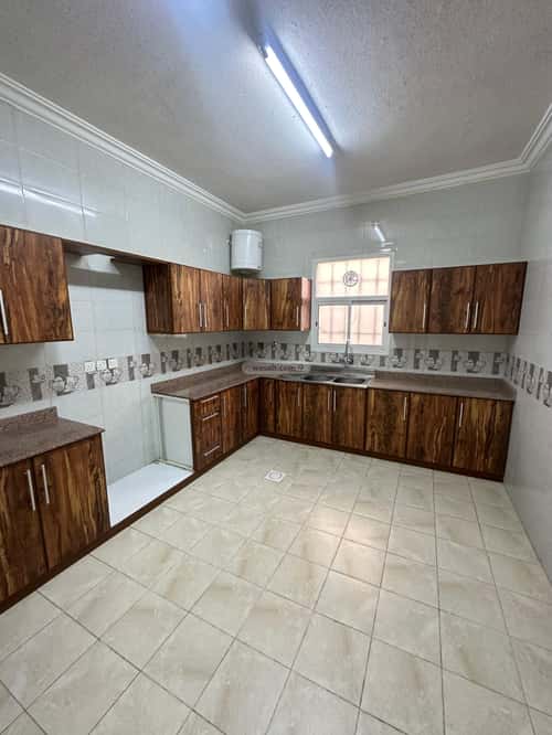 شقة 140 متر مربع ب 3 غرف إشبيلية، شرق الرياض، الرياض