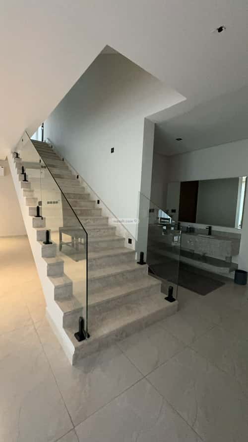 فيلا 312.5 متر مربع شرقية على شارع 15م الفلاح، شرق جدة، جدة