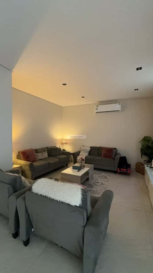 Villa 312 SQM Facing East on 15m Width Street Al Falah, East Jeddah, Jeddah