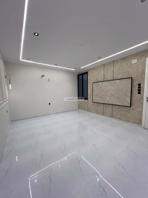 Villa 338.46 SQM Facing North on 20m Width Street Al Wasat District, Alttayif