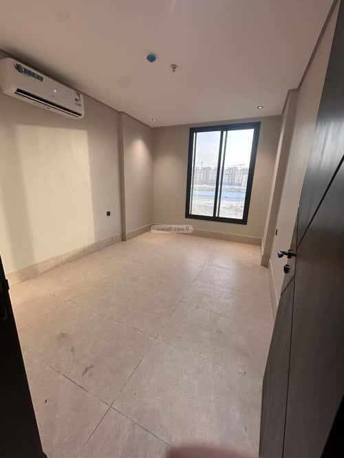 Apartment 181 SQM with 5 Bedrooms King Fahad Dist, Aldammam