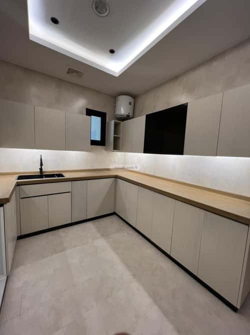 Apartment with 3 Bedrooms Irqah, West Riyadh, Riyadh