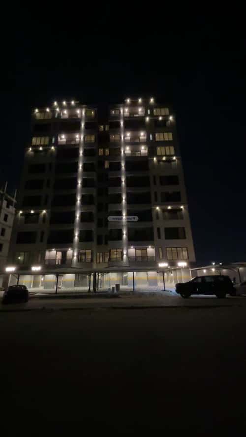 شقة ب 9 غرف ضاحية الملك فهد، الدمام