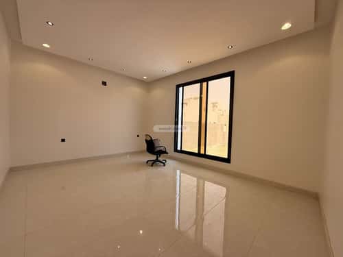 4 bedroom floor in Al Rimal