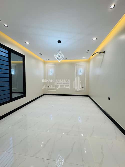 Villa 407.92 SQM Facing West on 15m Width Street Rayyadh, Alttayif