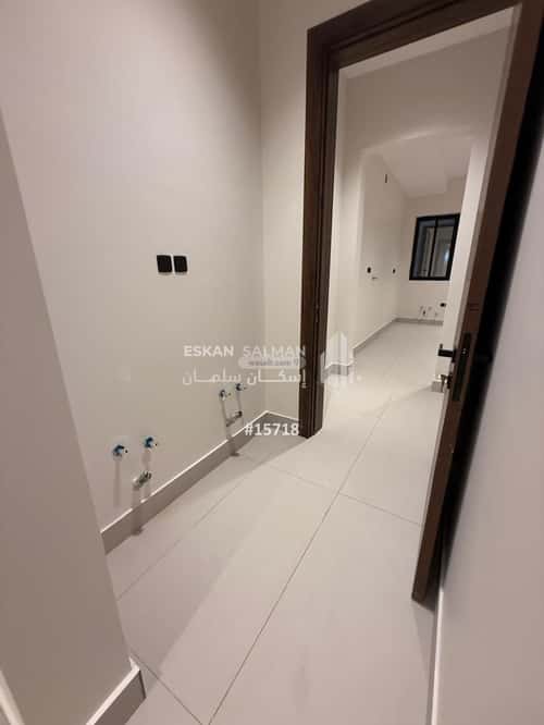 Floor 219.08 SQM with 5 Bedrooms Al-Khaleej, East Riyadh, Riyadh