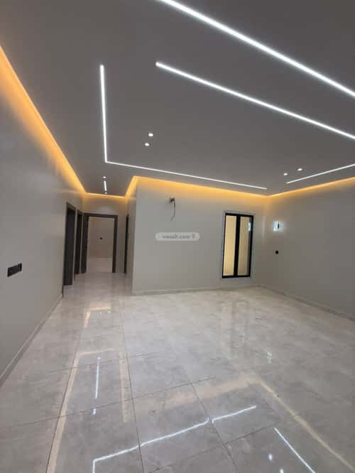 Floor 300 SQM with 5 Bedrooms Al Haya Industrial, Madinah