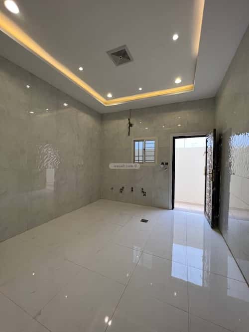 فيلا 301.61 متر مربع شرقية على شارع 15م الرحاب 2، جازان