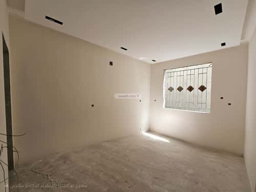 Villa 260.5 SQM Facing South on 15m Width Street Ar-Rimal, East Riyadh, Riyadh