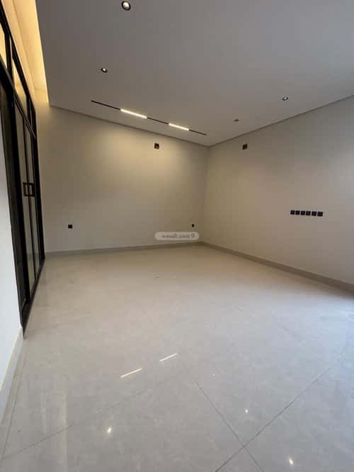 Villa 376.65 SQM Facing South on 15m Width Street Al-Muanisiyah, East Riyadh, Riyadh