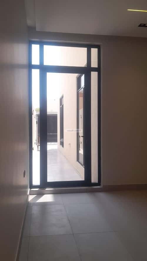 Floor 230.04 SQM with 5 Bedrooms Al-Khaleej, East Riyadh, Riyadh