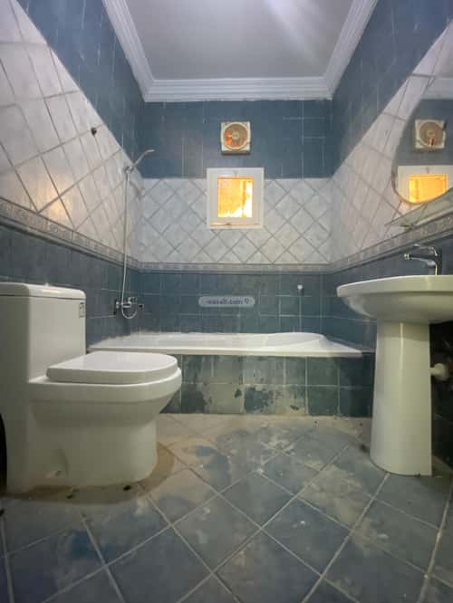 Villa 660 SQM Facing South on 15m Width Street Al Naeem, North Jeddah, Jeddah