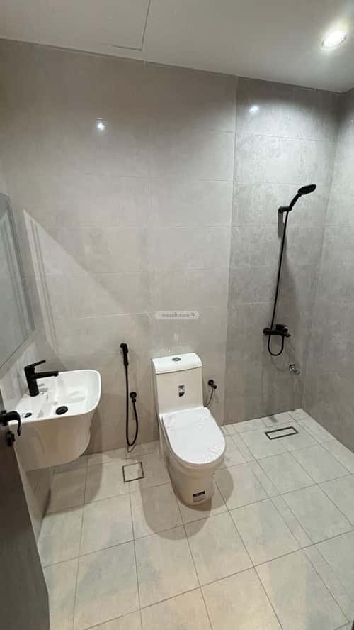 Apartment with 4 Bedrooms Ibn Taymiyyah, Madinah