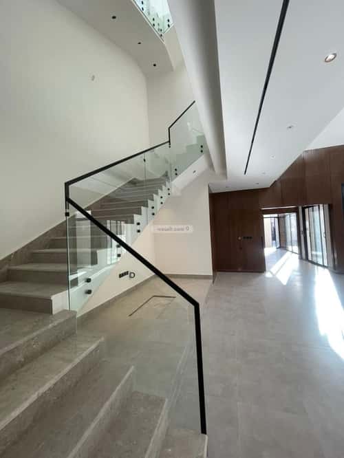 فيلا 357 متر مربع شرقية على شارع 15م النرجس، شمال الرياض، الرياض