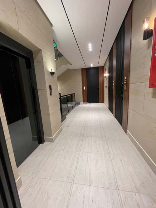 Apartment with 4 Bedrooms Al-Mahdiyah, West Riyadh, Riyadh