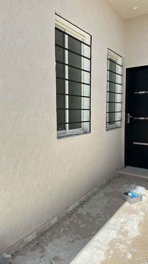 دور 300 متر مربع بغرفتين الخالدية، الدوادمي