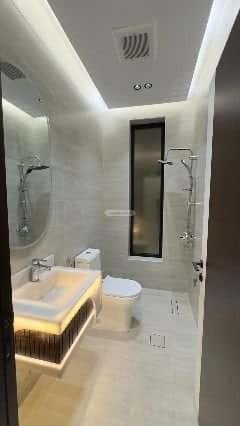 شقة 4 غرف في الروضة