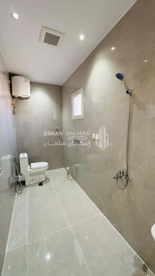 فيلا 302.51 متر مربع جنوبية على شارع 20م الواسط، الطائف