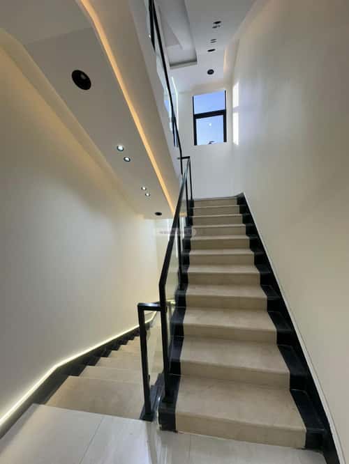 Apartment with 4 Bedrooms Al-Yarmouk, Khamis Mushait