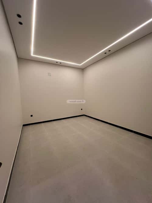 Floor 204.44 SQM with 5 Bedrooms Al-Qadisiyah, East Riyadh, Riyadh