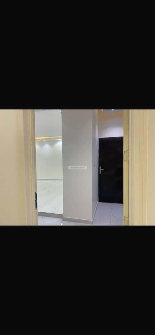 Apartment with 3 Bedrooms Al-Janadriyah, East Riyadh, Riyadh