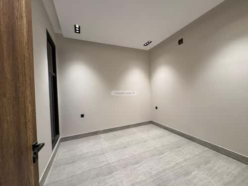 فيلا 210 متر مربع غربية على شارع 15م العارض، شمال الرياض، الرياض