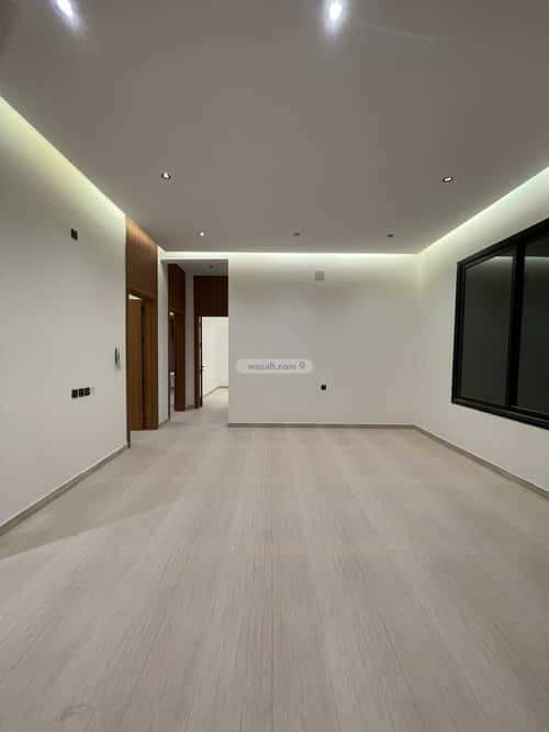 5 bedroom floor in Al Bayan