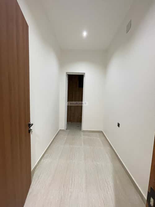 Floor 210.01 SQM with 5 Bedrooms Al Bayan, East Riyadh, Riyadh