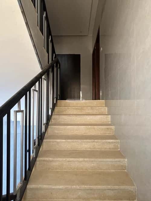 شقة ب 5 غرف الصفاء، تبوك