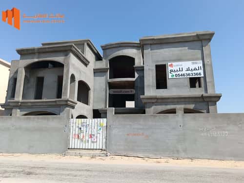 فيلا 845.67 متر مربع شرقية على شارع 20م التحلية، الخبر