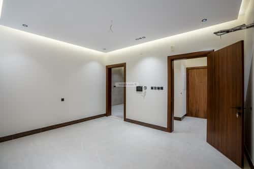 شقة 4 غرف في الروضة