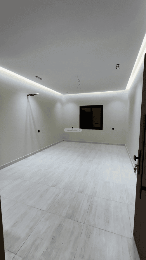 شقة 4 غرف في الروضة