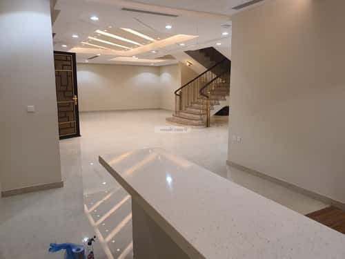 Villa 715 SQM Facing South on 15m Width Street Al-Muanisiyah, East Riyadh, Riyadh