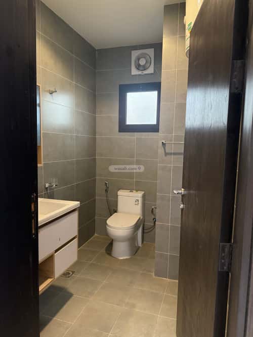 Villa 285.22 SQM Facing North with 6 Bedrooms Al Swaryee, North Jeddah, Jeddah