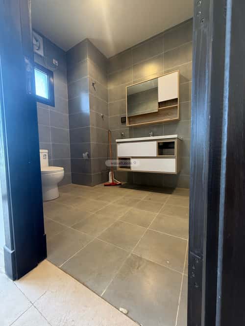 Villa 285.22 SQM Facing North with 6 Bedrooms Al Swaryee, North Jeddah, Jeddah