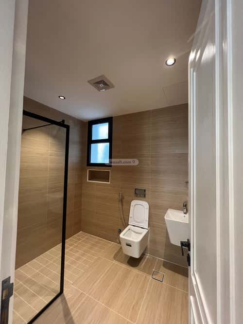 Apartment with 4 Bedrooms Al Hammraa, Khobar