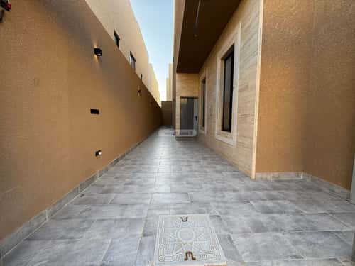 Floor with 4 Bedrooms Al-Khaleej, East Riyadh, Riyadh
