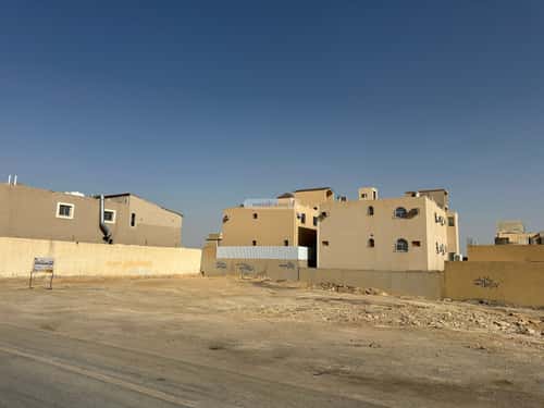 Land 900 SQM Facing North Dahrat Laban, West Riyadh, Riyadh